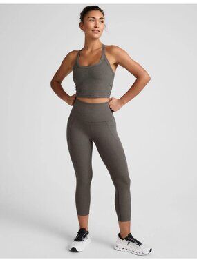 Beyond Yoga Spacedye Out Of Pocket High Waisted Capri Legging Medium (JJ595)